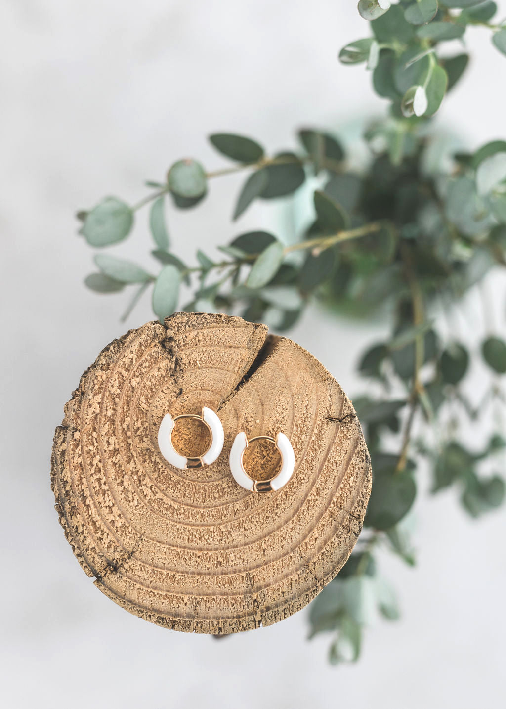 Margot Hoops (White)
