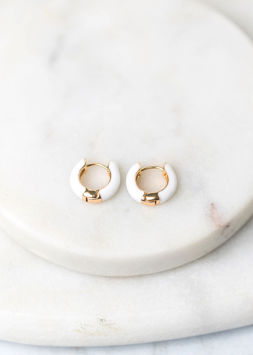 Margot Hoops (White)