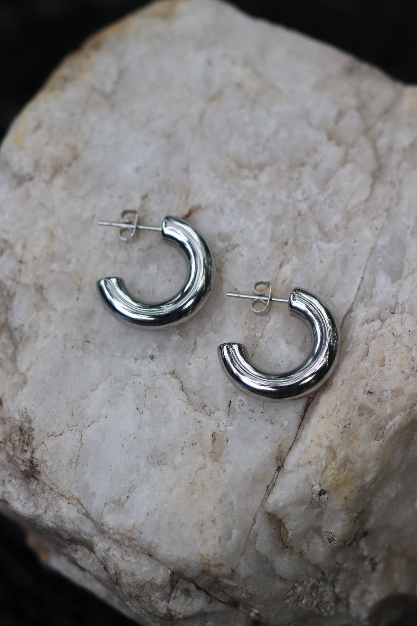 Mini Audrey Hoop Earrings - Silver